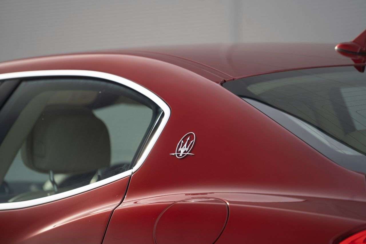 2016 MASERATI GHIBLI 2016 MASERATI GHIBLI