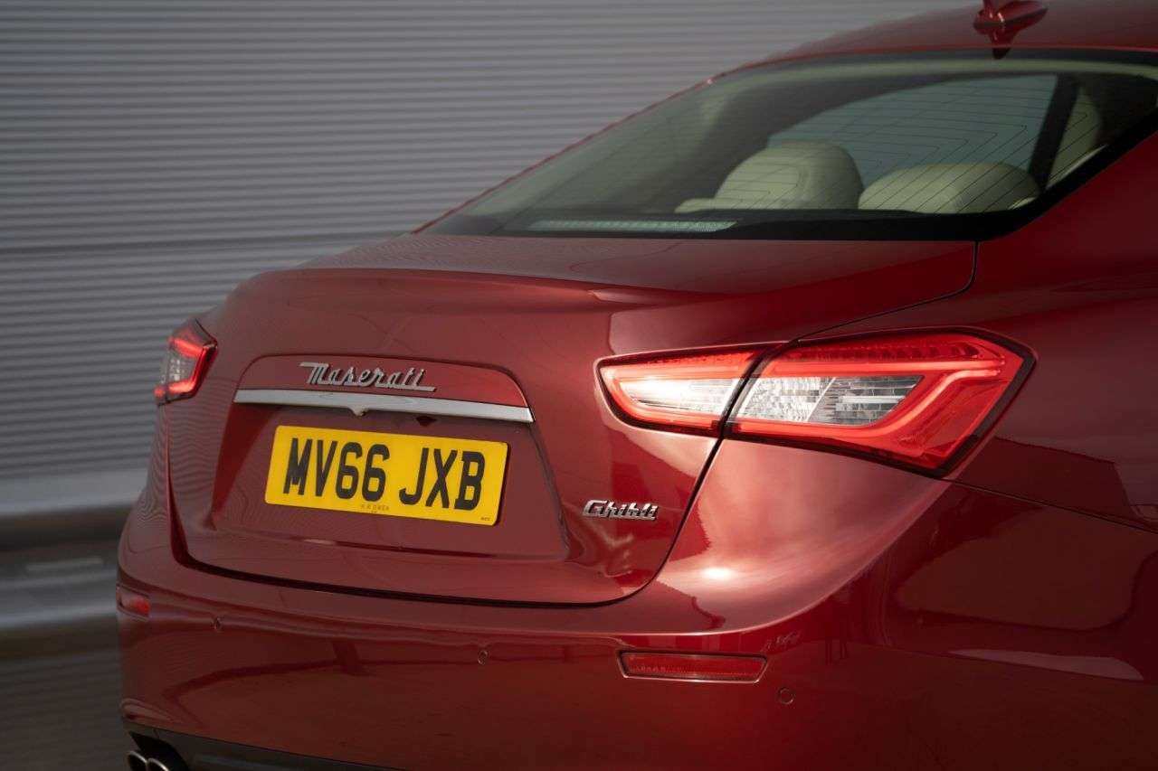 2016 MASERATI GHIBLI 2016 MASERATI GHIBLI