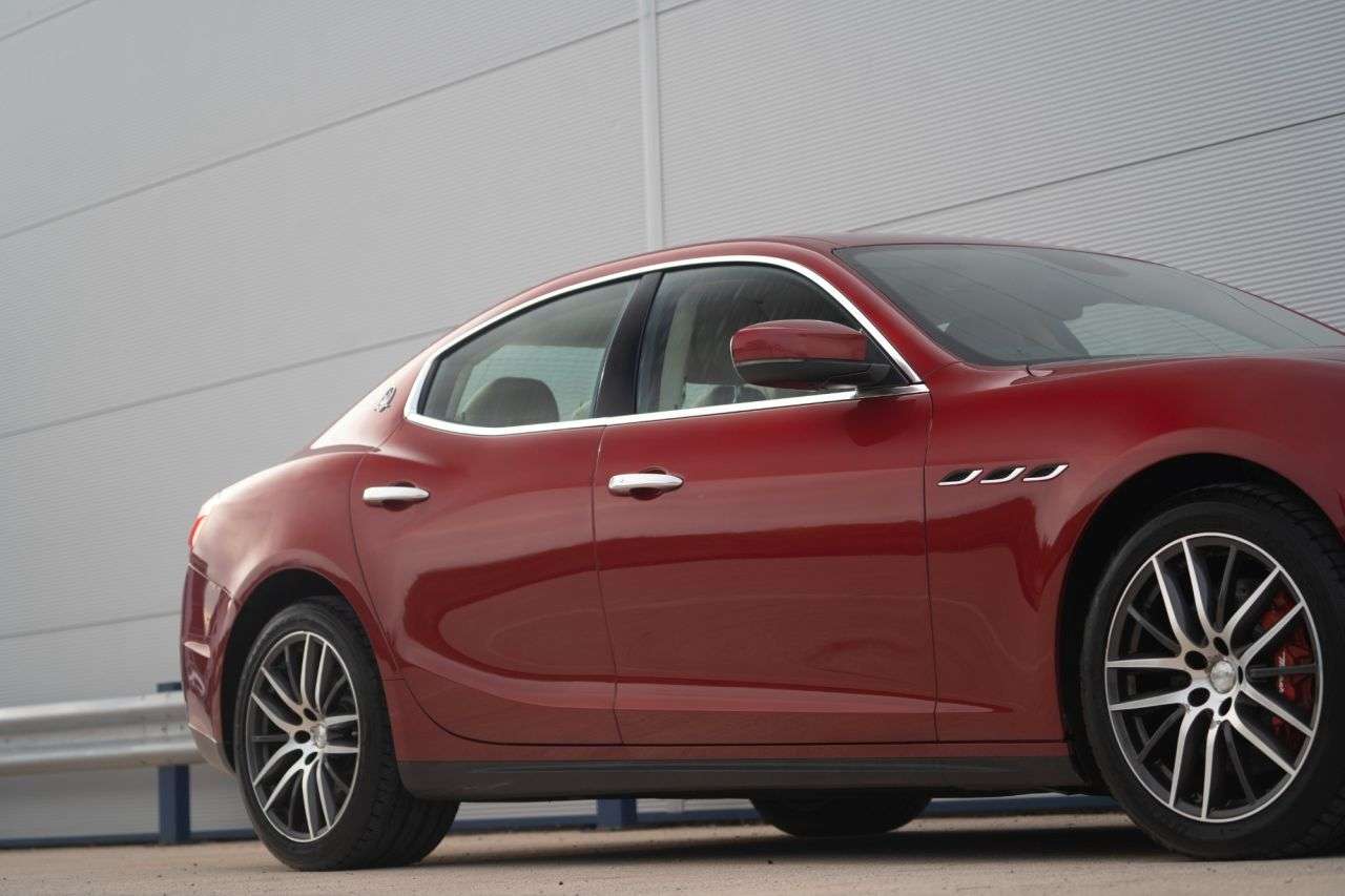 2016 MASERATI GHIBLI 2016 MASERATI GHIBLI
