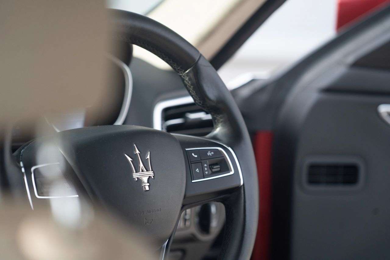 2016 MASERATI GHIBLI 2016 MASERATI GHIBLI