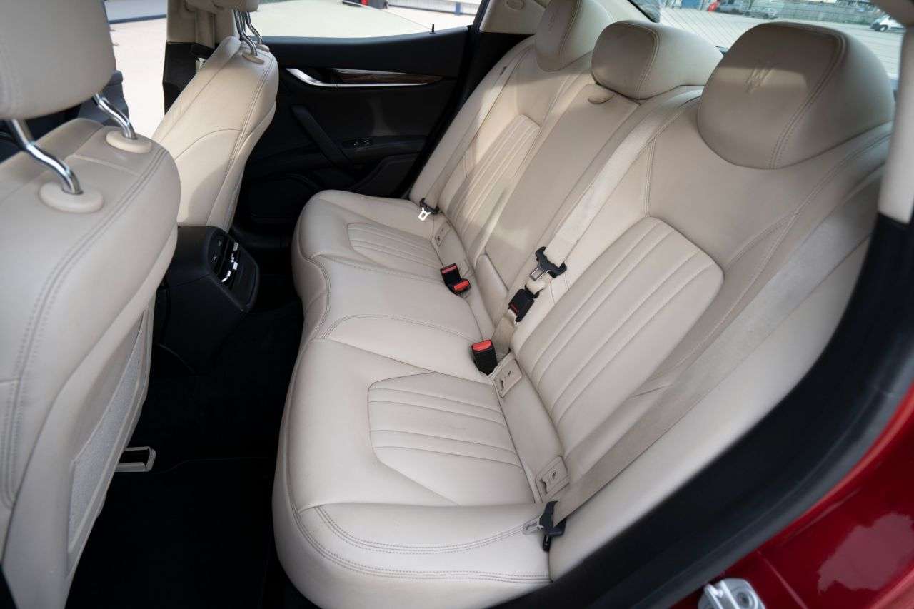 2016 MASERATI GHIBLI 2016 MASERATI GHIBLI