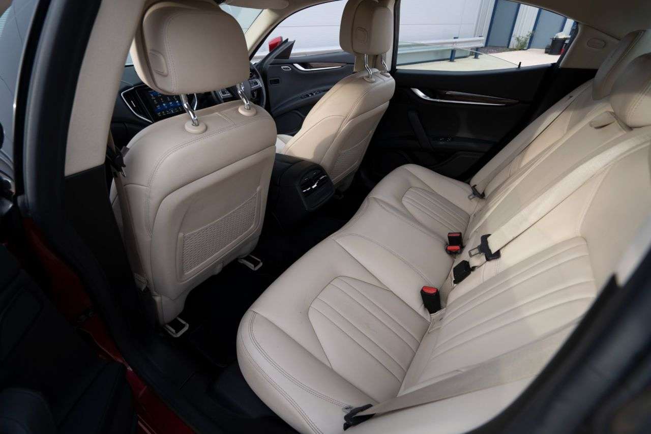 2016 MASERATI GHIBLI 2016 MASERATI GHIBLI