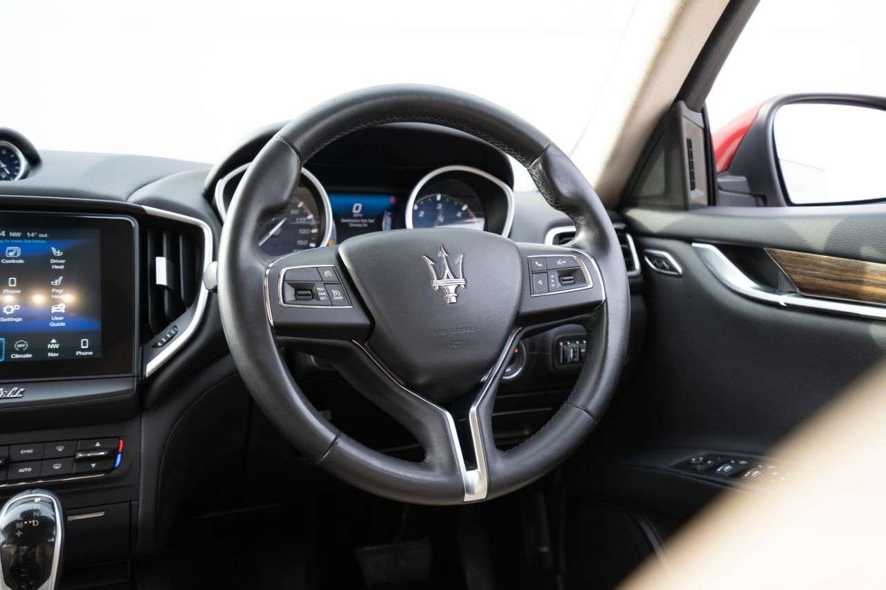 2016 MASERATI GHIBLI 2016 MASERATI GHIBLI