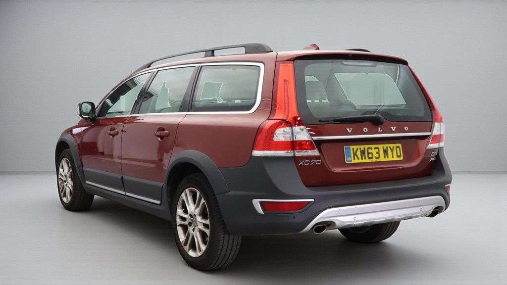 2014 VOLVO XC70 2014 VOLVO XC70