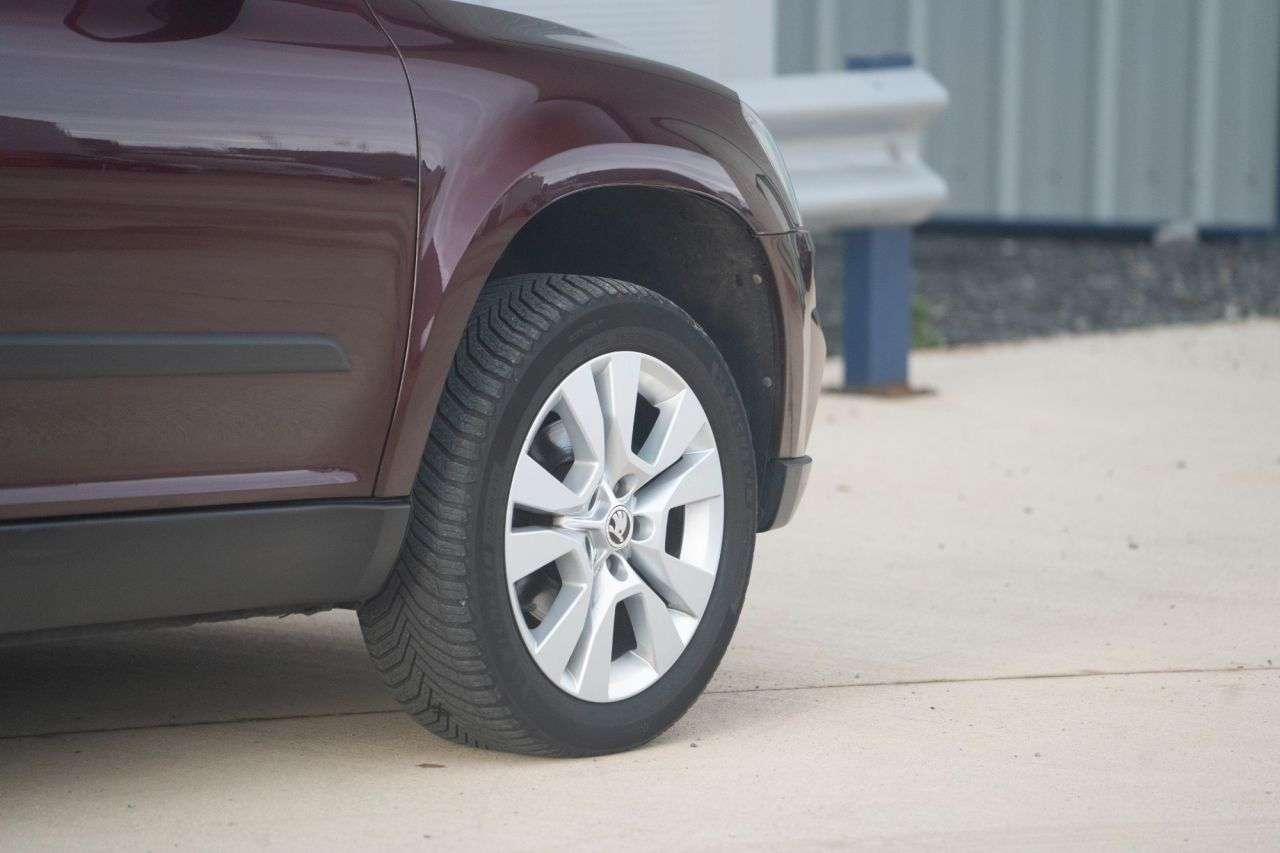 2015 SKODA YETI 2015 SKODA YETI