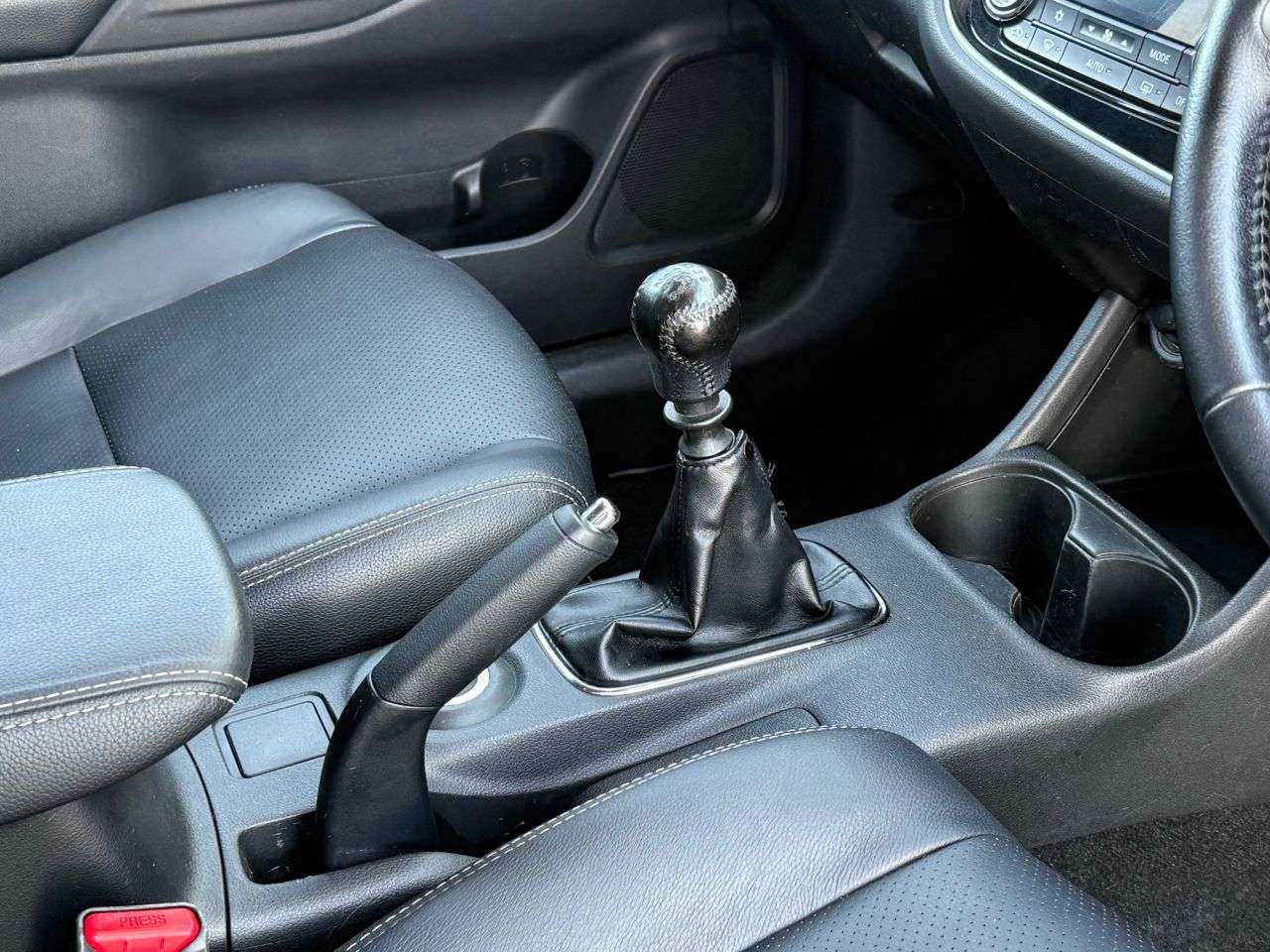 2014 MITSUBISHI OUTLANDER 2014 MITSUBISHI OUTLANDER