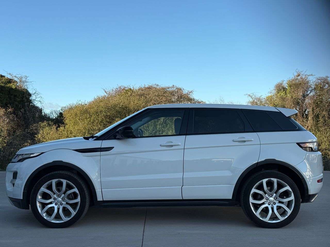 2014 LAND ROVER RANGE ROVER EVOQUE 2014 LAND ROVER RANGE ROVER EVOQUE