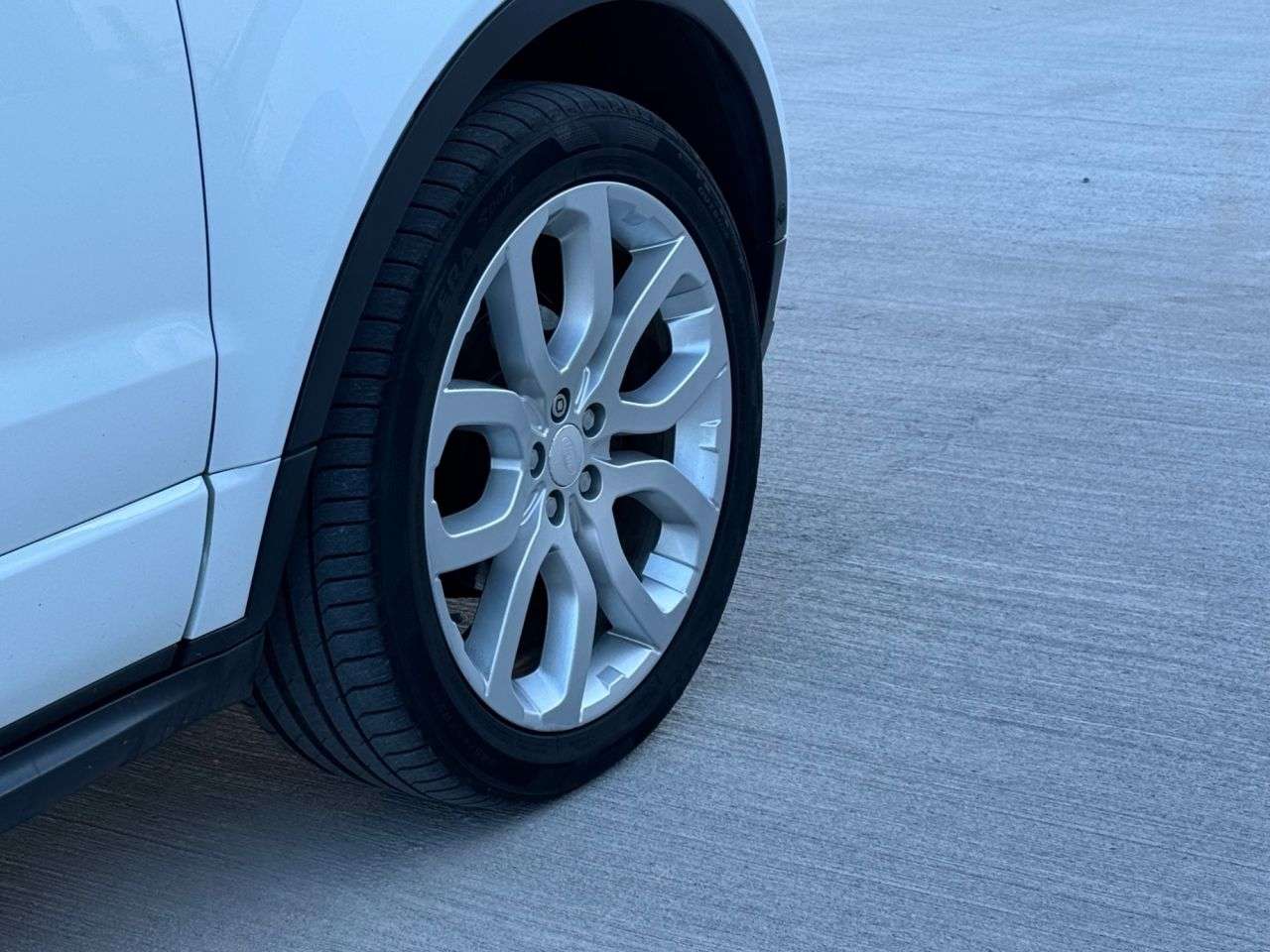 2014 LAND ROVER RANGE ROVER EVOQUE 2014 LAND ROVER RANGE ROVER EVOQUE