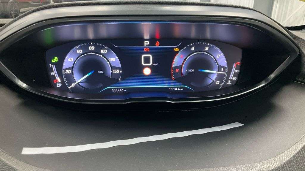 2018 PEUGEOT 5008 2018 PEUGEOT 5008