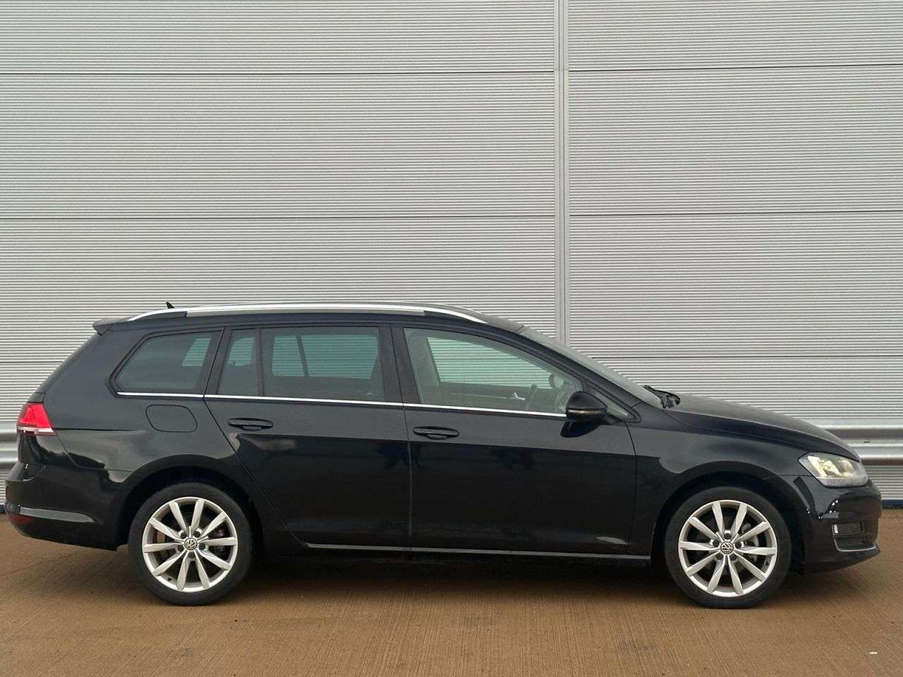 2014 VOLKSWAGEN GOLF ESTATE 2014 VOLKSWAGEN GOLF ESTATE