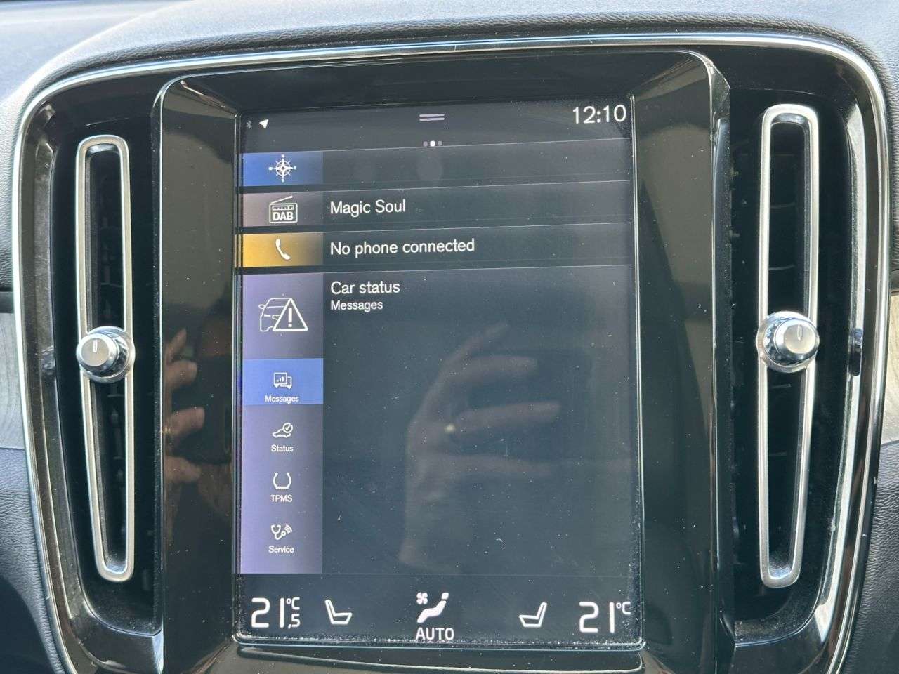 2019 VOLVO XC40 2019 VOLVO XC40