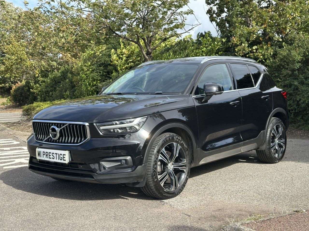 2019 VOLVO XC40 2019 VOLVO XC40