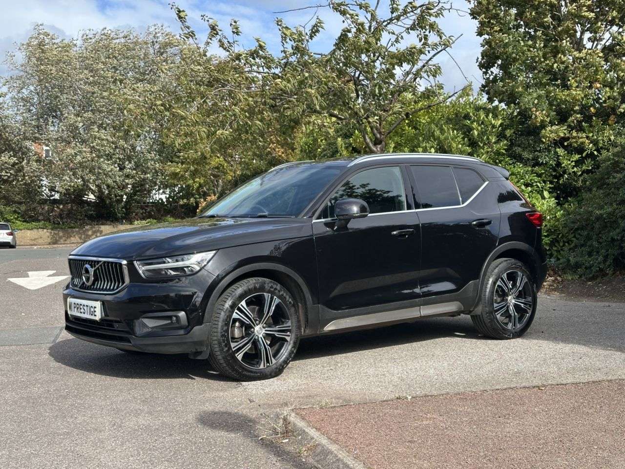 2019 VOLVO XC40 2019 VOLVO XC40