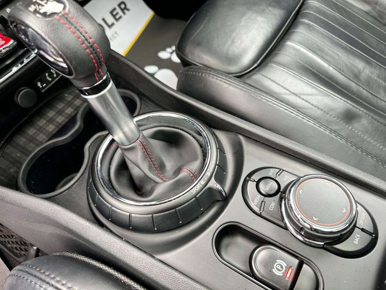 2017 MINI CLUBMAN 2017 MINI CLUBMAN