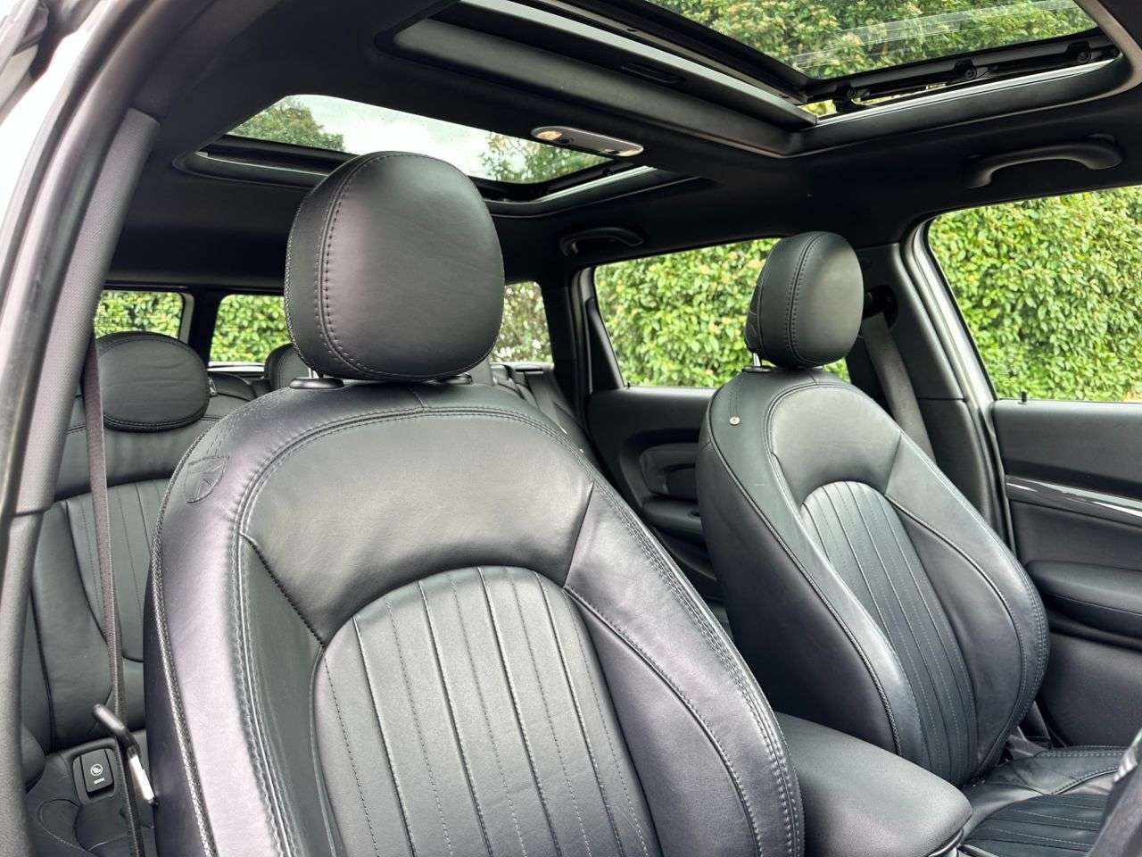 2017 MINI CLUBMAN 2017 MINI CLUBMAN