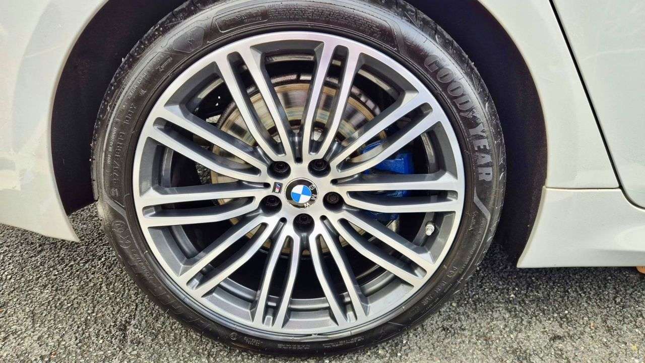 2017 BMW 5 SERIES 2017 BMW 5 SERIES