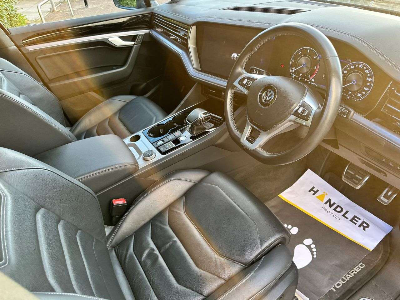 2020 VOLKSWAGEN TOUAREG 2020 VOLKSWAGEN TOUAREG