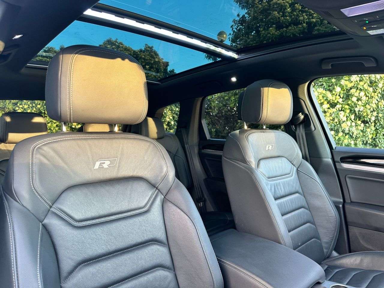 2020 VOLKSWAGEN TOUAREG 2020 VOLKSWAGEN TOUAREG