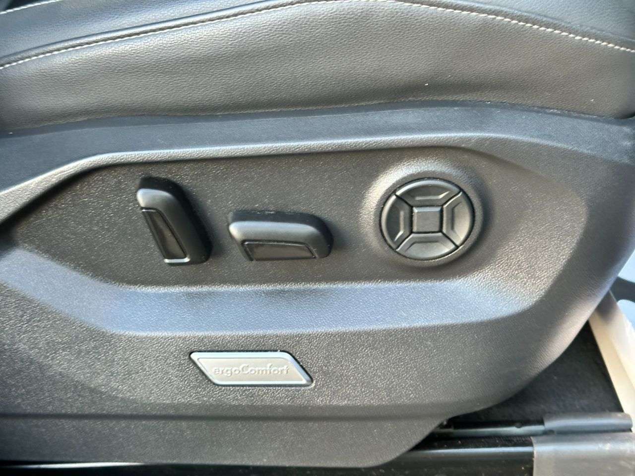 2020 VOLKSWAGEN TOUAREG 2020 VOLKSWAGEN TOUAREG