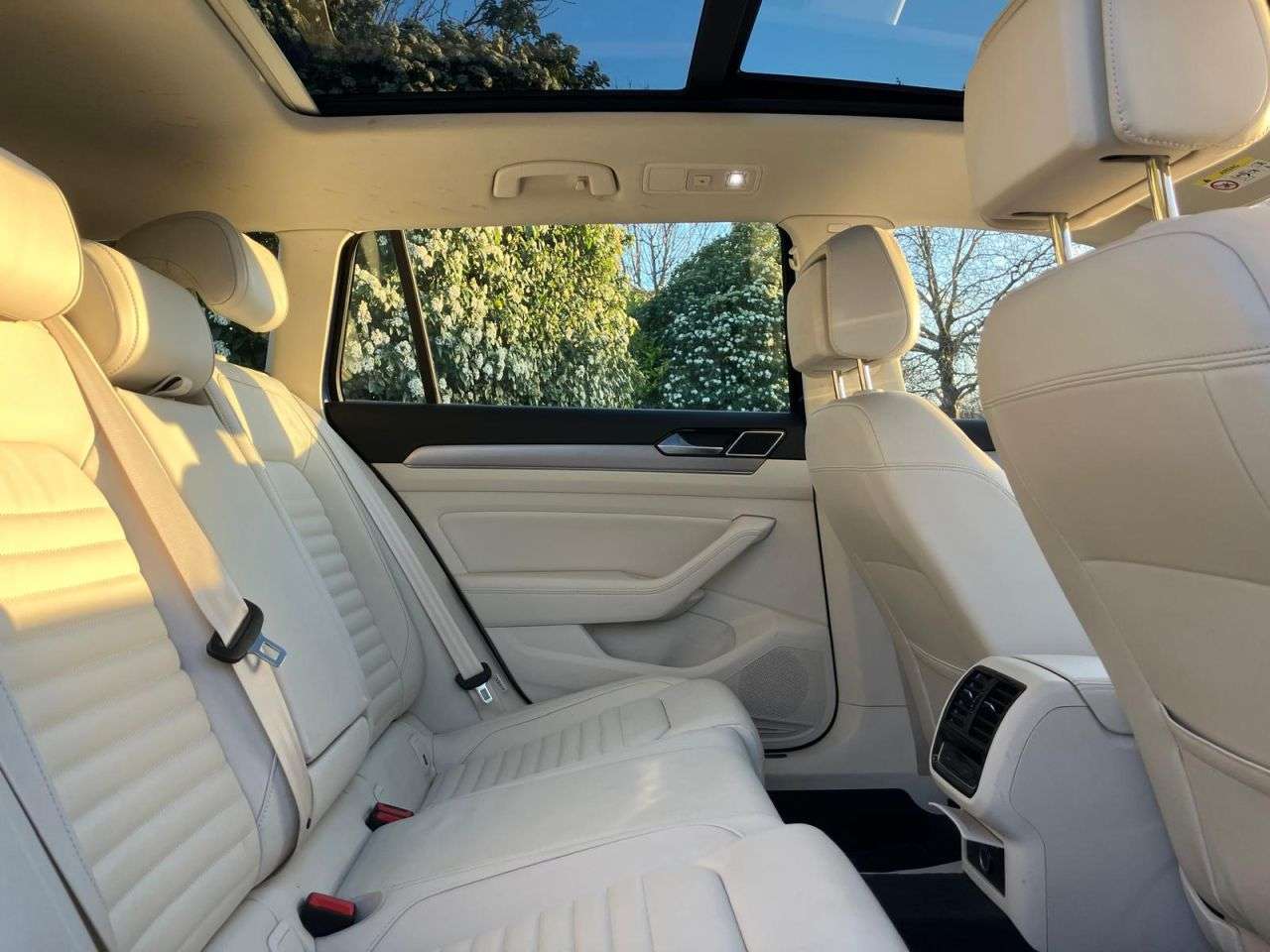 2019 VOLKSWAGEN PASSAT 2019 VOLKSWAGEN PASSAT