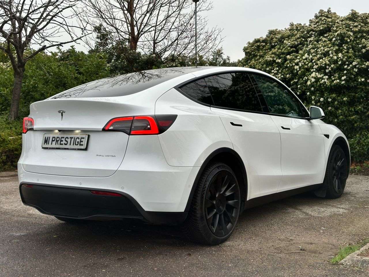 2022 TESLA MODEL Y 2022 TESLA MODEL Y