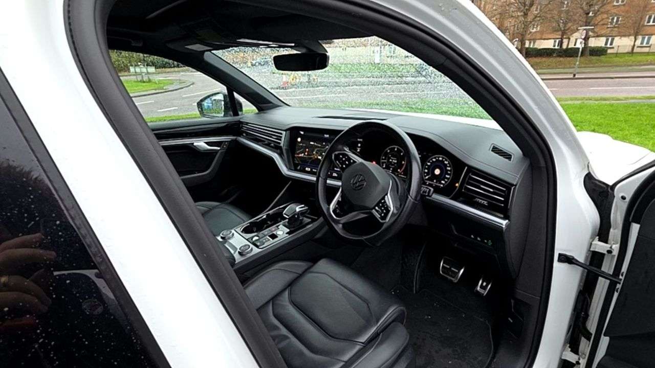 2020 VOLKSWAGEN TOUAREG 2020 VOLKSWAGEN TOUAREG