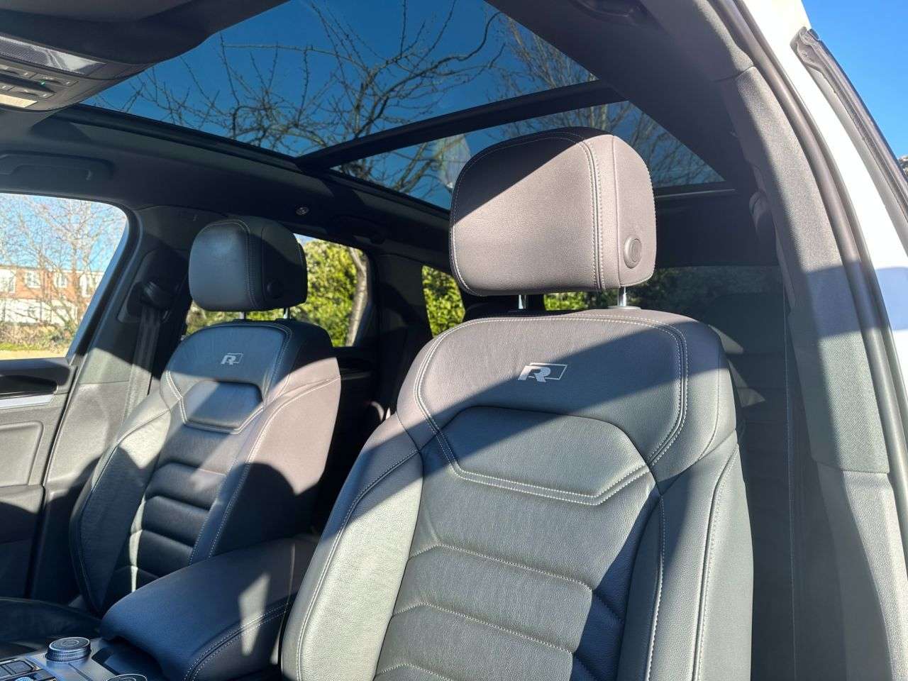 2020 VOLKSWAGEN TOUAREG 2020 VOLKSWAGEN TOUAREG