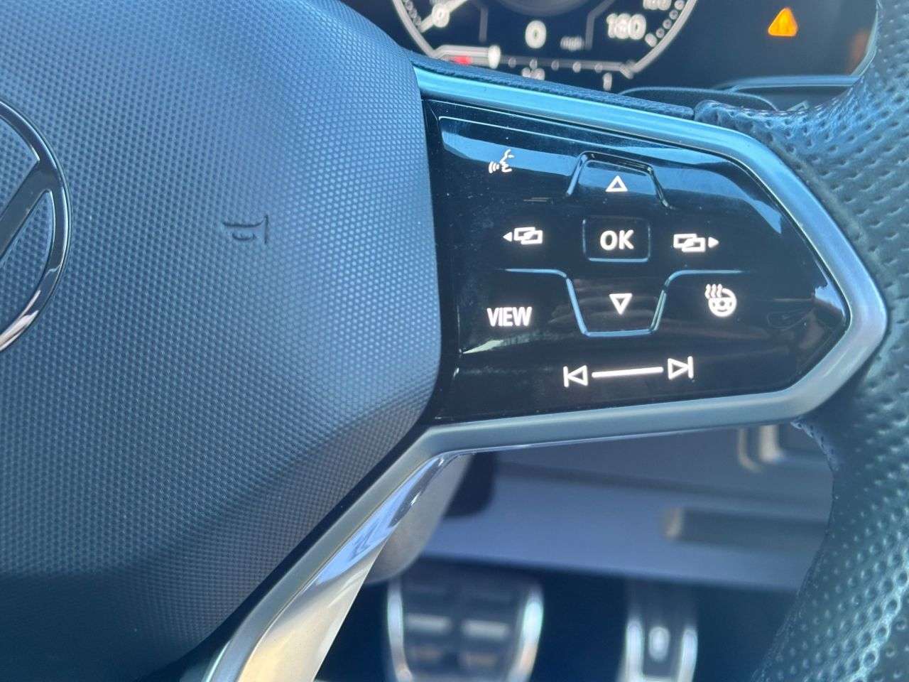 2020 VOLKSWAGEN TOUAREG 2020 VOLKSWAGEN TOUAREG