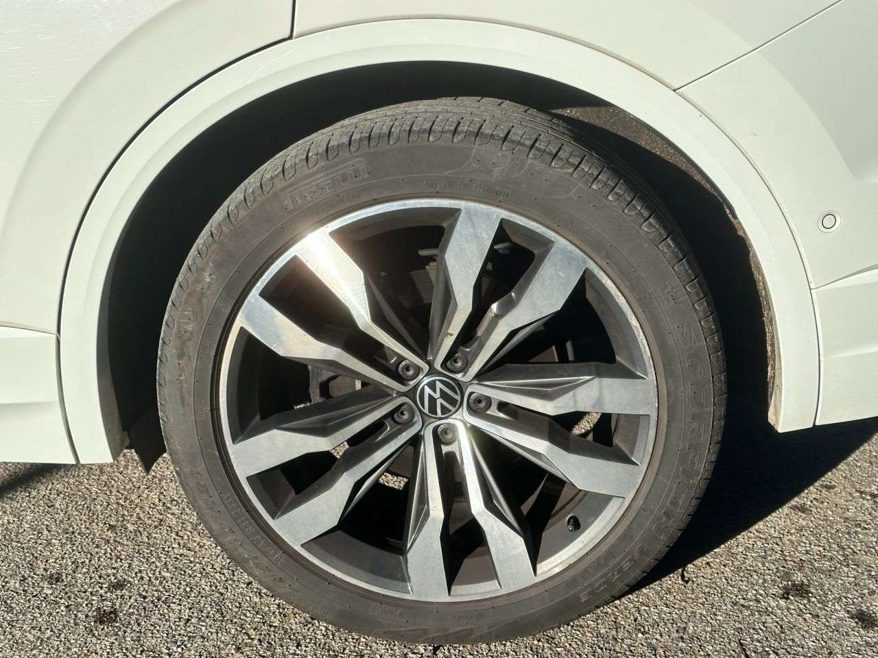 2020 VOLKSWAGEN TOUAREG 2020 VOLKSWAGEN TOUAREG