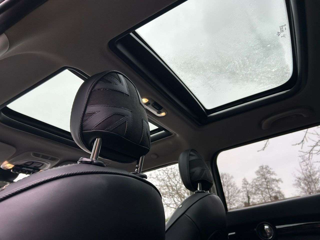 2018 MINI CLUBMAN 2018 MINI CLUBMAN