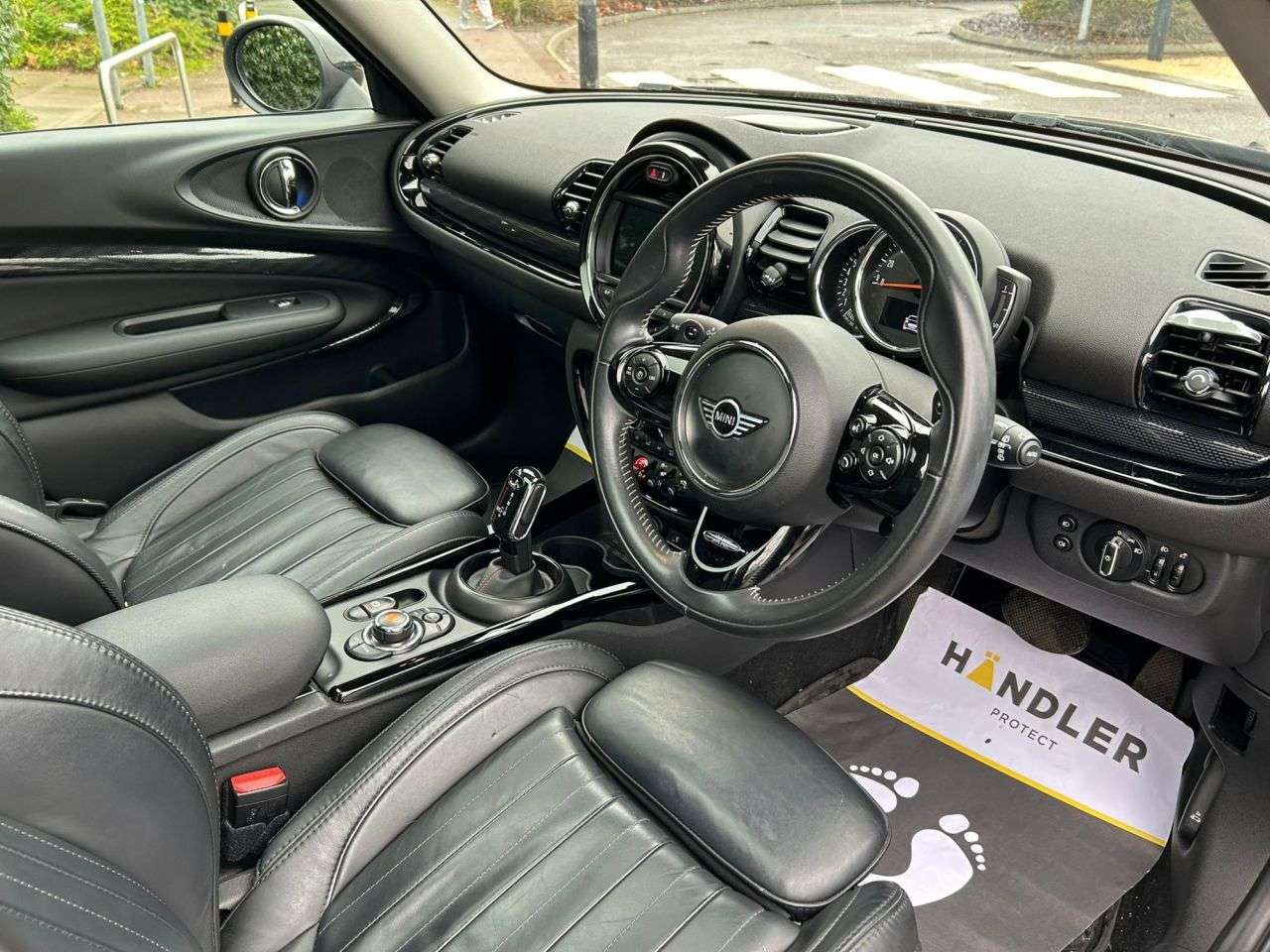 2018 MINI CLUBMAN 2018 MINI CLUBMAN