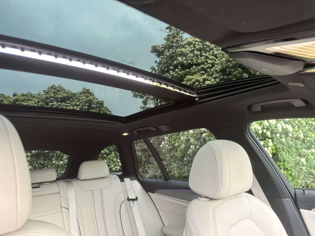 2017 BMW 5 SERIES 2017 BMW 5 SERIES