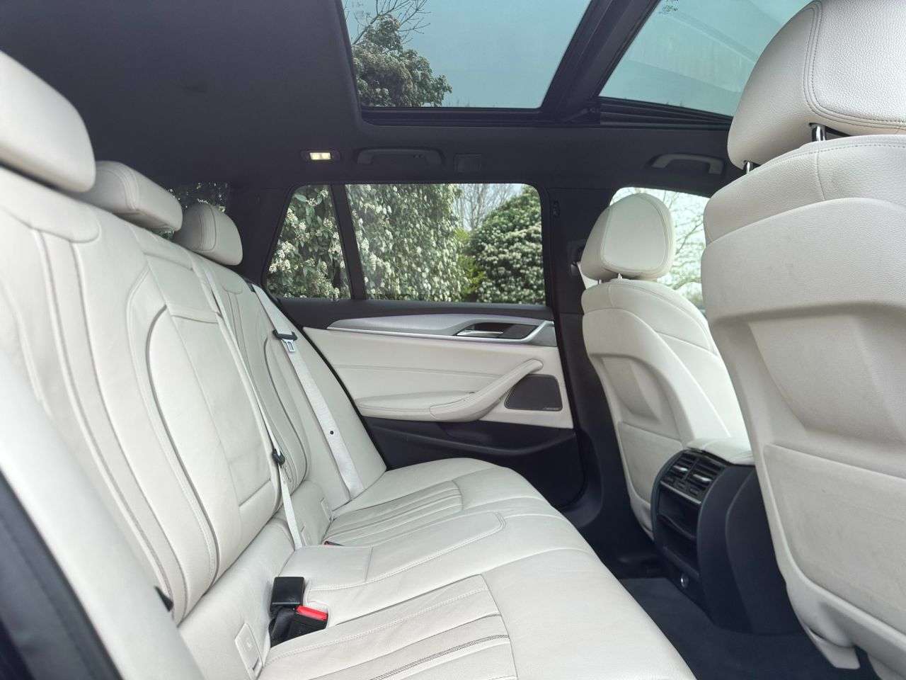 2017 BMW 5 SERIES 2017 BMW 5 SERIES