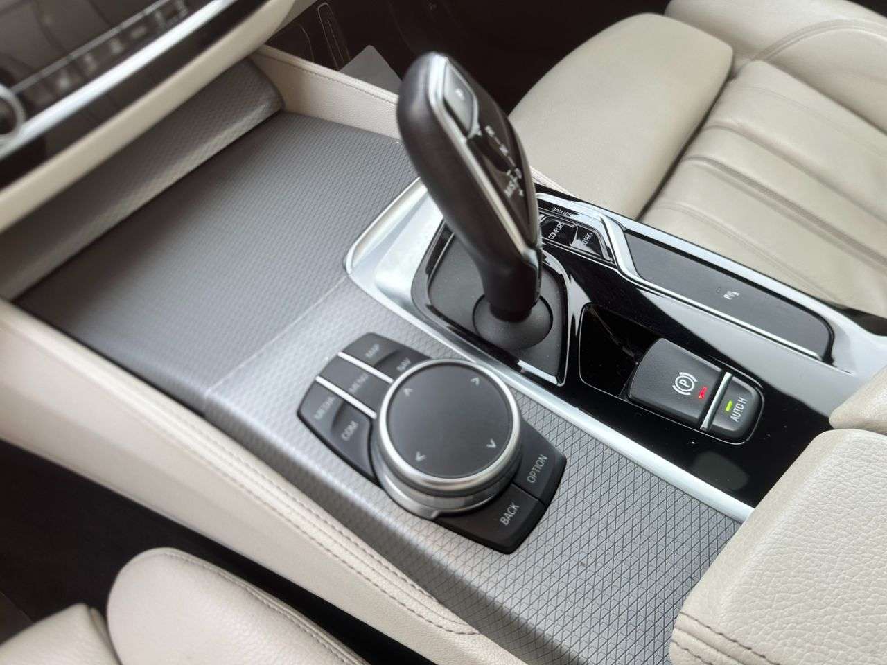 2017 BMW 5 SERIES 2017 BMW 5 SERIES