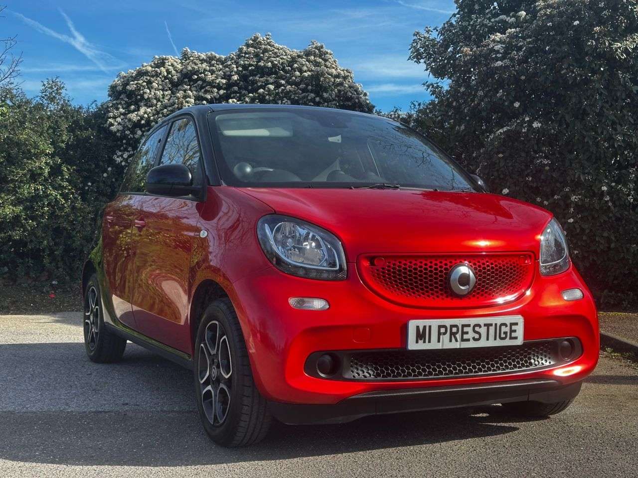 A 2017 SMART FORFOUR 1.0 Prime (Premium) Hatchback 5dr Petrol Twinamic Euro 6 (s/s) (71 ps) HEAT A 2017 SMART FORFOUR 1.0 Prime (Premium) Hatchback 5dr Petrol Twinamic Euro 6 (s/s) (71 ps) HEAT