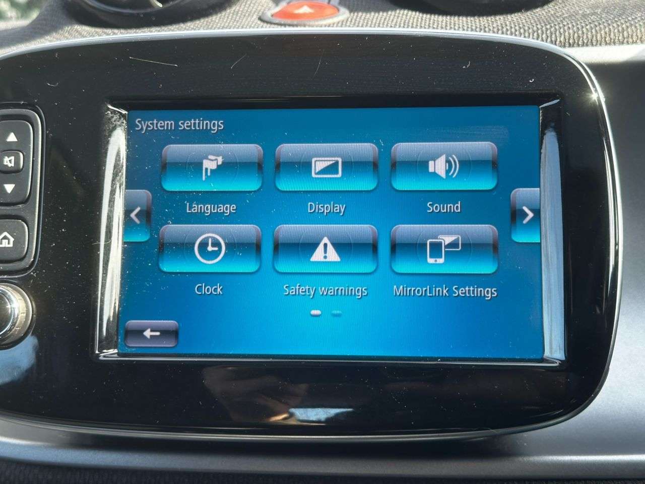 2017 SMART FORFOUR 2017 SMART FORFOUR