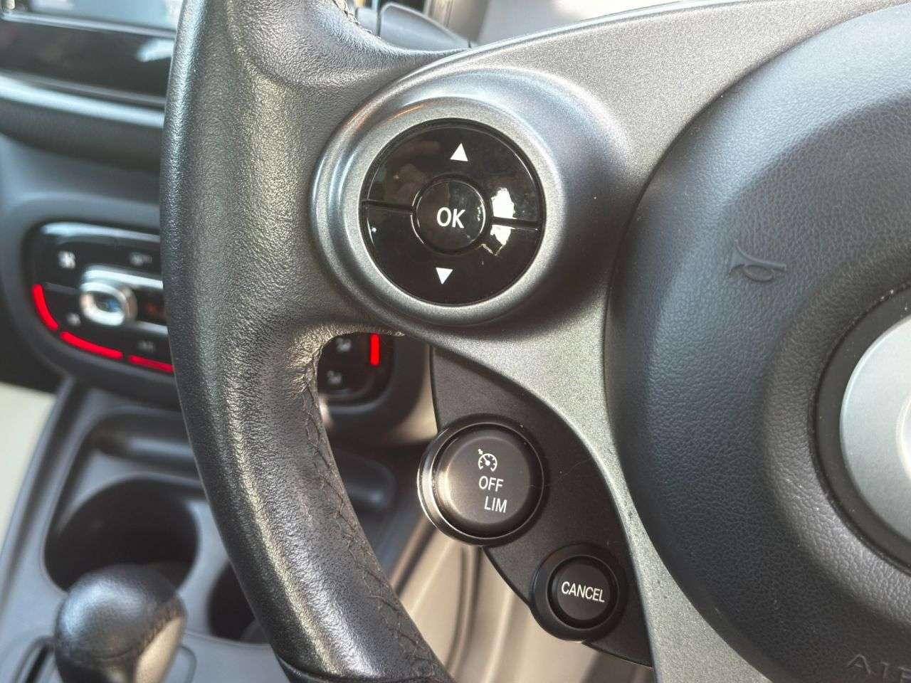 2017 SMART FORFOUR 2017 SMART FORFOUR