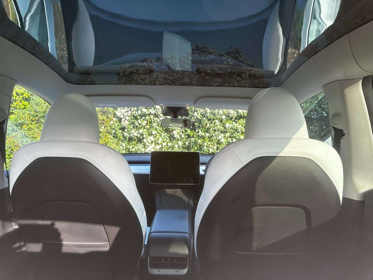 2022 TESLA MODEL Y 2022 TESLA MODEL Y