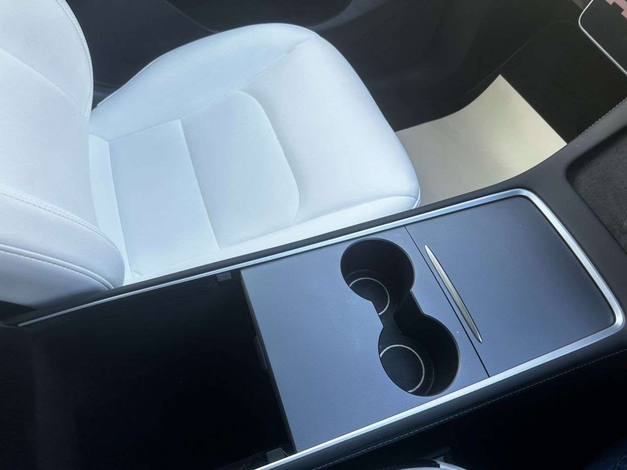 2022 TESLA MODEL Y 2022 TESLA MODEL Y