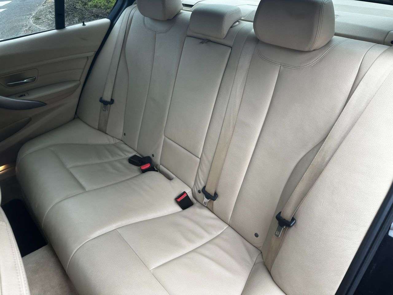 2013 BMW 3 SERIES 2013 BMW 3 SERIES