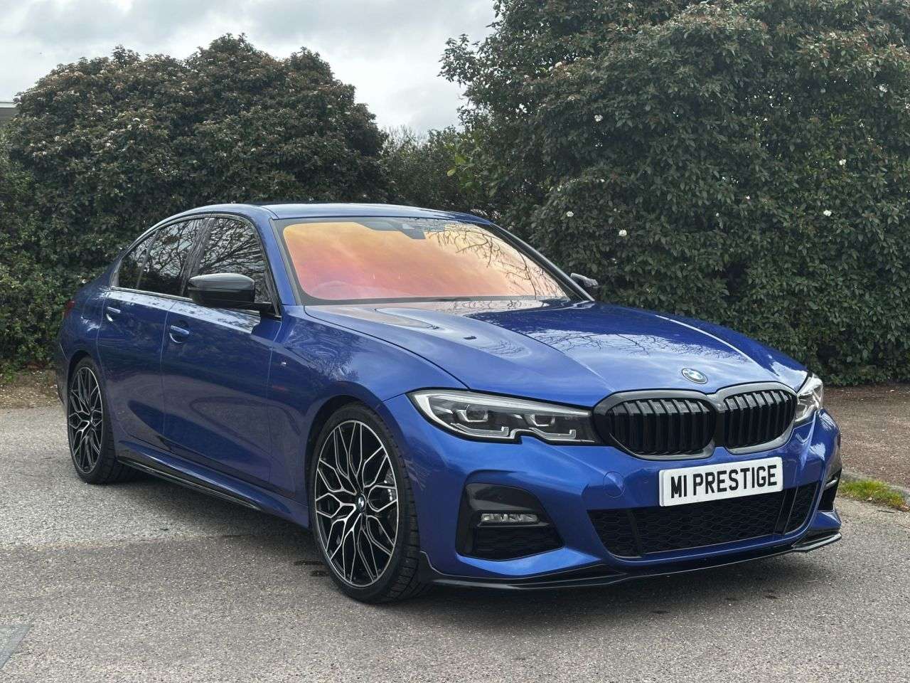 A 2019 BMW 3 SERIES 2.0 330i M Sport Saloon 4dr Petrol Auto Euro 6 (s/s) (258 ps) REV CAM-HEATE A 2019 BMW 3 SERIES 2.0 330i M Sport Saloon 4dr Petrol Auto Euro 6 (s/s) (258 ps) REV CAM-HEATE