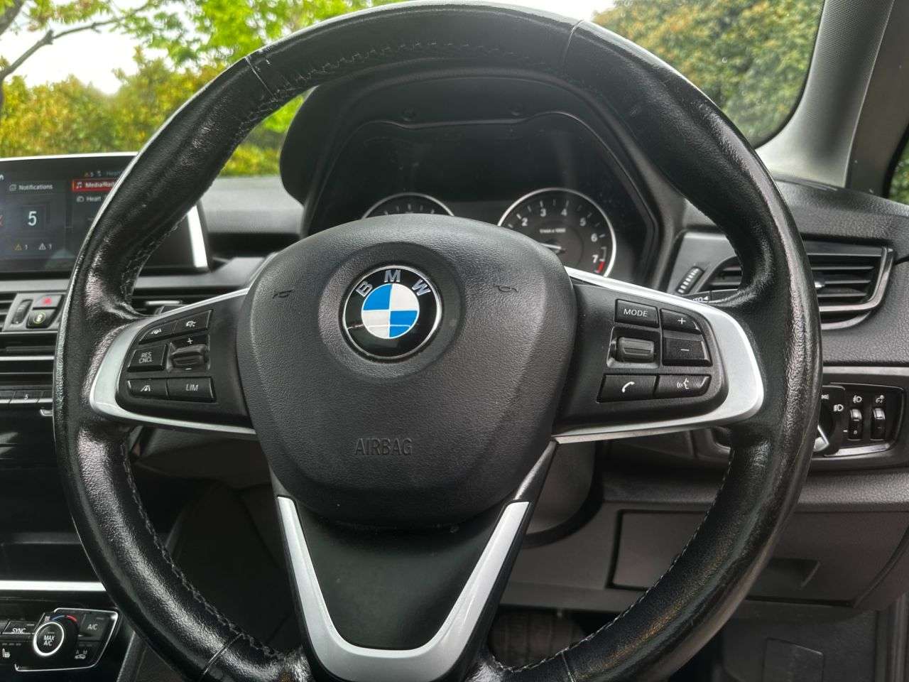 2017 BMW 2 SERIES GRAN TOURER 2017 BMW 2 SERIES GRAN TOURER