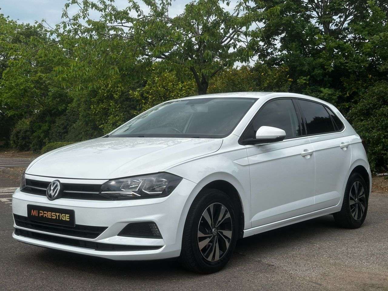 A 2018 VOLKSWAGEN POLO 1.0 SE Hatchback 5dr Petrol Manual Euro 6 (s/s) (65 ps) ESB-ISOFIX-SASSARI A 2018 VOLKSWAGEN POLO 1.0 SE Hatchback 5dr Petrol Manual Euro 6 (s/s) (65 ps) ESB-ISOFIX-SASSARI
