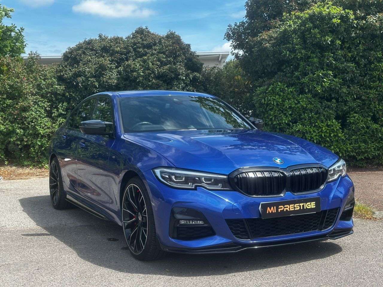 A 2021 BMW 3 SERIES 2.0 330e 12kWh M Sport Saloon 4dr Petrol Plug-in Hybrid Auto Euro 6 (s/s) ( A 2021 BMW 3 SERIES 2.0 330e 12kWh M Sport Saloon 4dr Petrol Plug-in Hybrid Auto Euro 6 (s/s) (