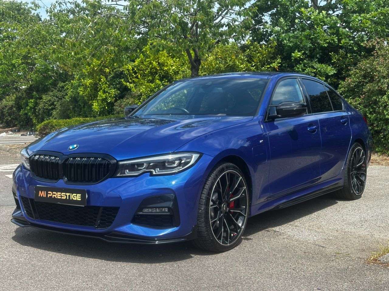 A 2021 BMW 3 SERIES 2.0 330e 12kWh M Sport Saloon 4dr Petrol Plug-in Hybrid Auto Euro 6 (s/s) ( A 2021 BMW 3 SERIES 2.0 330e 12kWh M Sport Saloon 4dr Petrol Plug-in Hybrid Auto Euro 6 (s/s) (