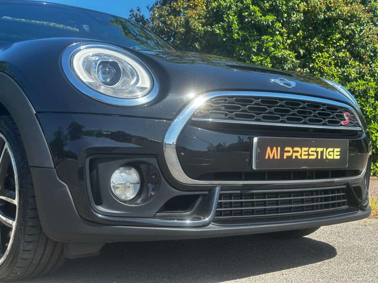 2017 MINI CLUBMAN 2017 MINI CLUBMAN