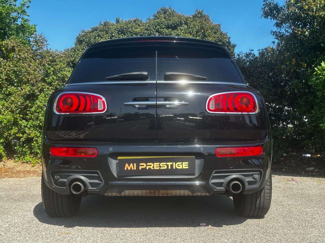 2017 MINI CLUBMAN 2017 MINI CLUBMAN