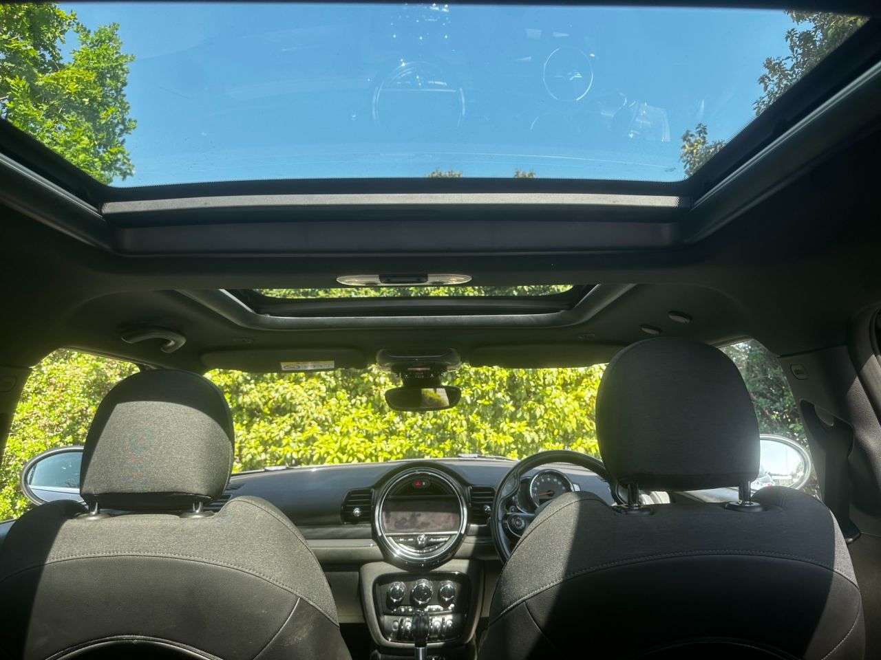 2017 MINI CLUBMAN 2017 MINI CLUBMAN