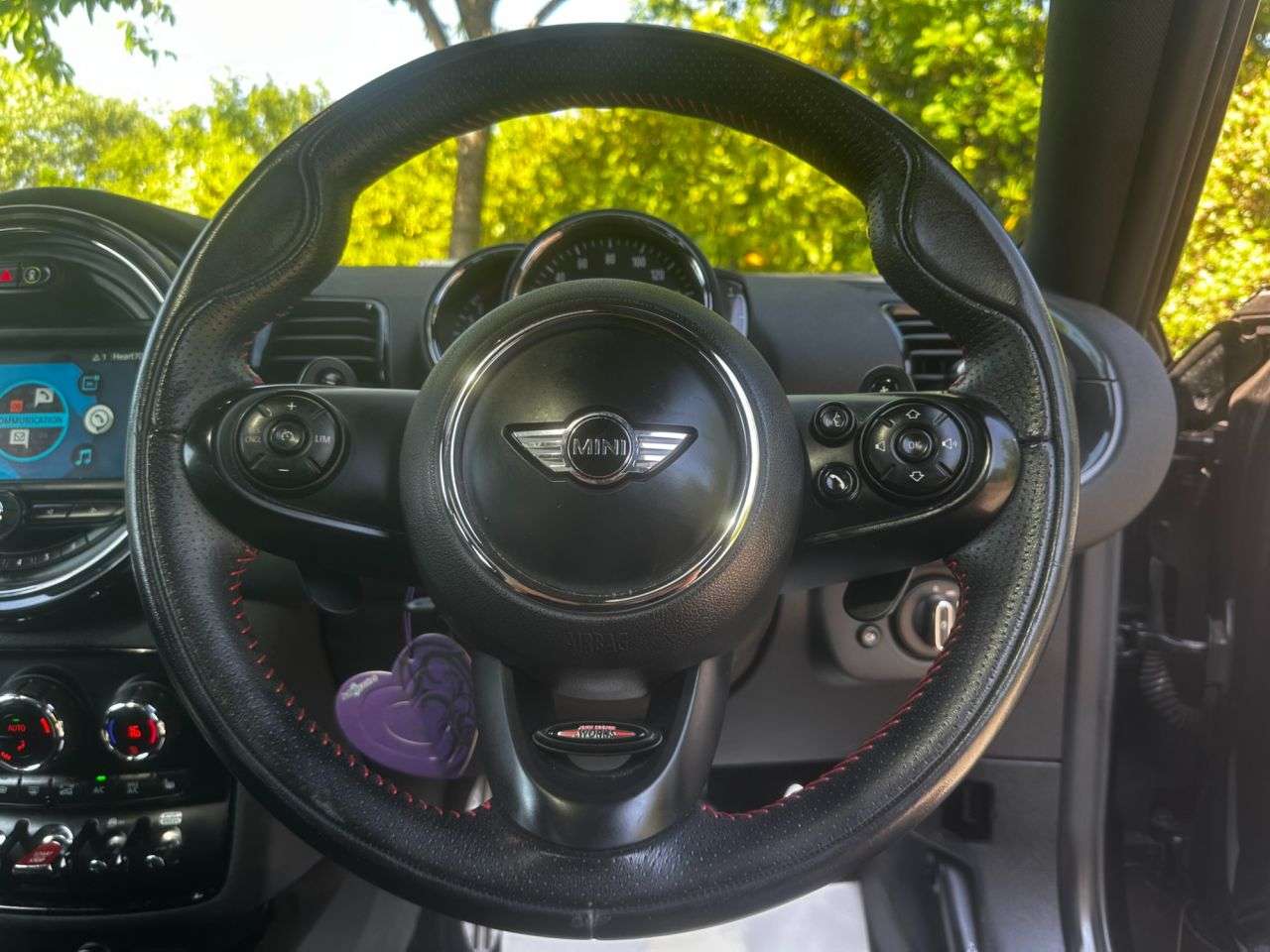 2017 MINI CLUBMAN 2017 MINI CLUBMAN