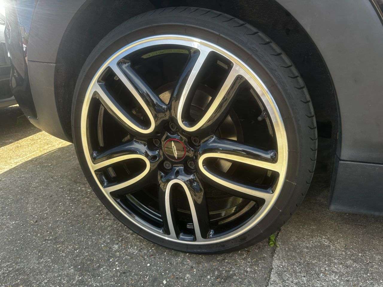 2017 MINI CLUBMAN 2017 MINI CLUBMAN